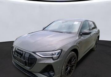 Audi e-tron 66.883 km 37.465 &euro; Hagen 58091