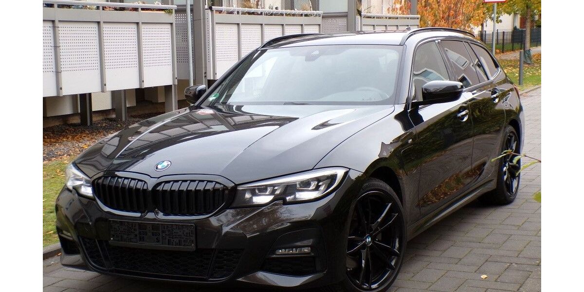 BMW 320 150.000 km 20.940 &euro; Düsseldorf 40468