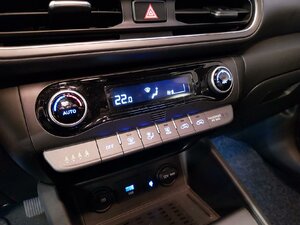 Hyundai Kona Prime 2WD H-UP Kam Navi SHZ LHZ ACC 27.595 km 22.380 &euro; HAAN 42781