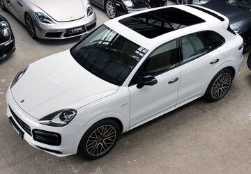 Porsche Cayenne 82.204 km 61.490 &euro; Düsseldorf 40237