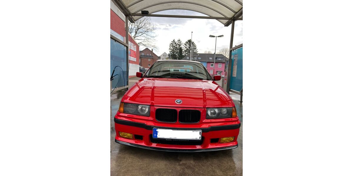 BMW 318 264.000 km 4.000 &euro; Solingen 42651