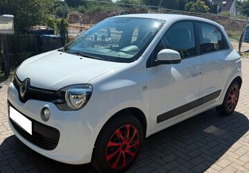 Renault Twingo 95.000 km 3.900 &euro; Dusseldorf 40591