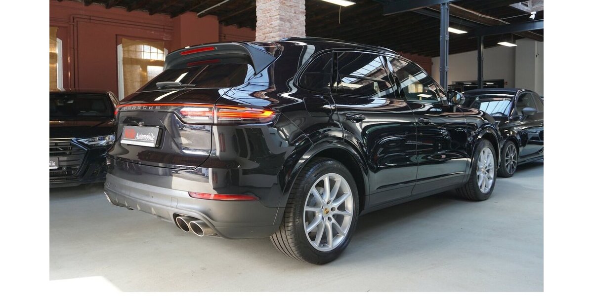 Porsche Cayenne S Bose HA-Lenk Pano Sport-AGA 360° Matrix 92.707 km 56.900 &euro; Wuppertal 42327