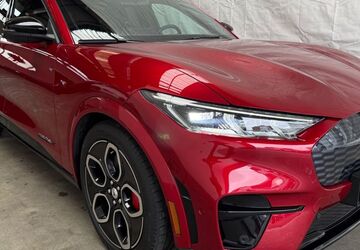 Ford Mustang Mach-E 26.000 km 37.000 &euro; Düsseldorf 40589