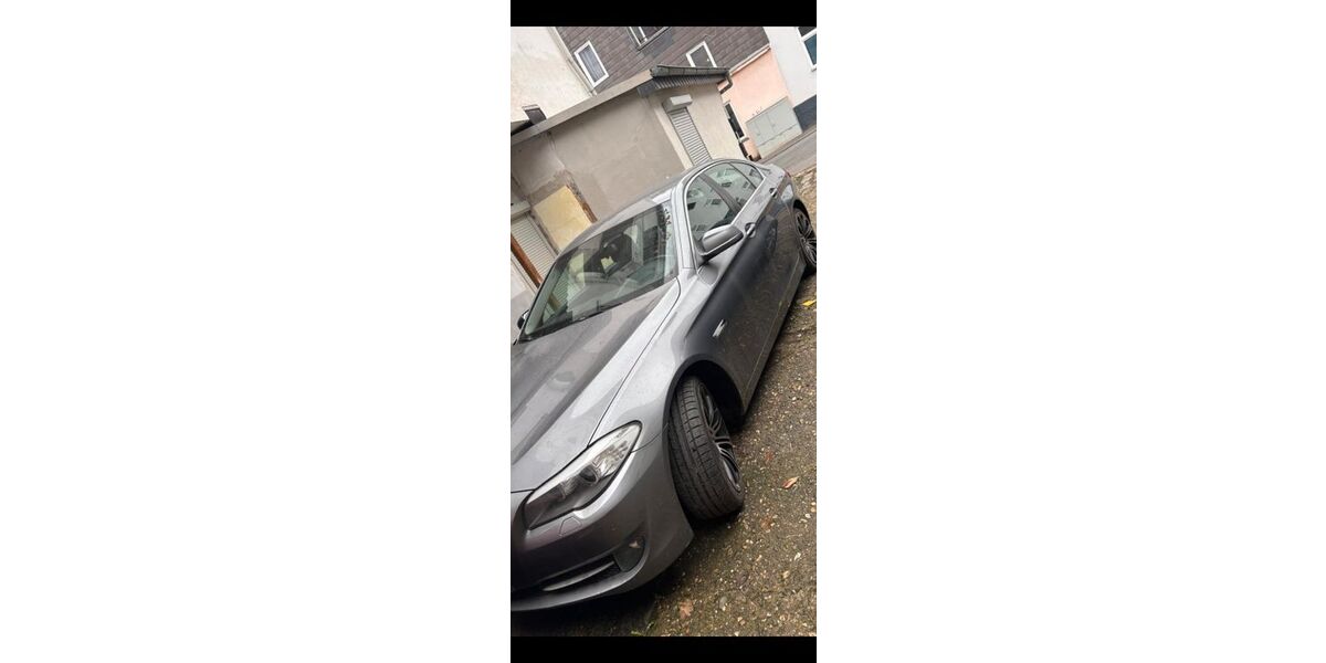 BMW 530 214.000 km 10.500 &euro; Wuppertal 42277