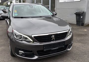 Peugeot 308 113.482 km 8.999 &euro; Bergisch-Gladbach 51469