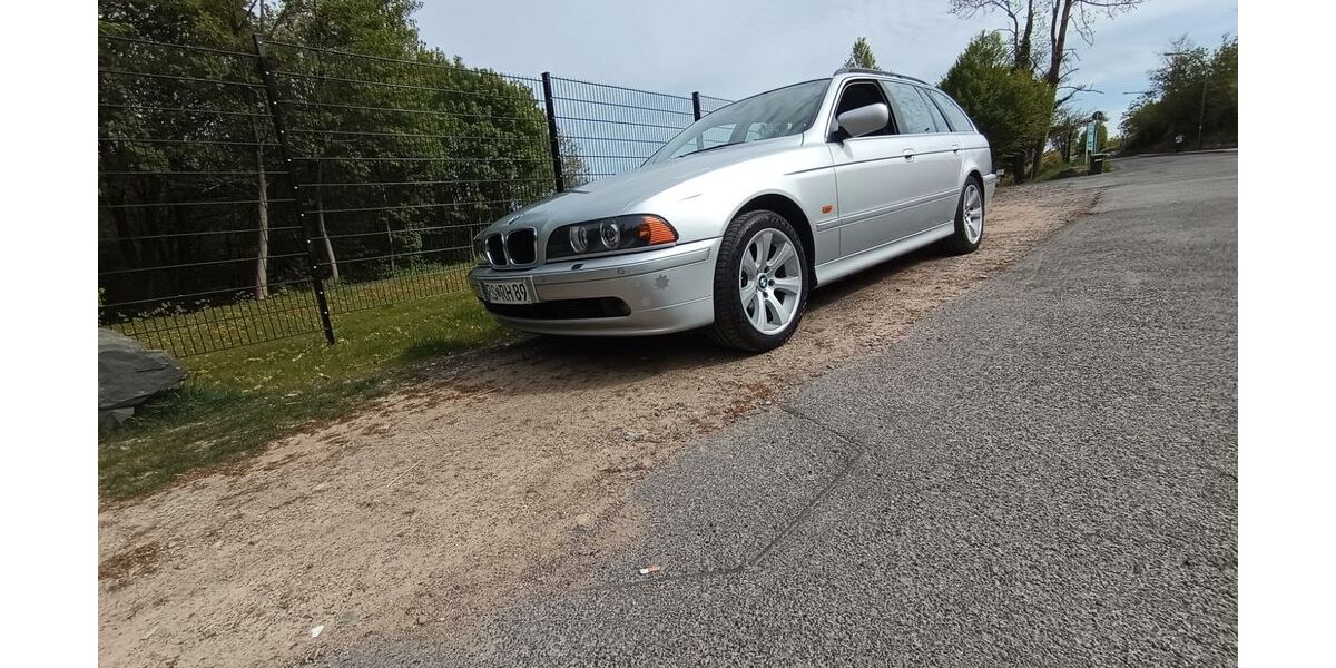 BMW 530 235.783 km 5.499 &euro; Remscheid 42857