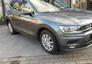 VW Tiguan 72.900 km 18.500 &euro; Solingen 42653