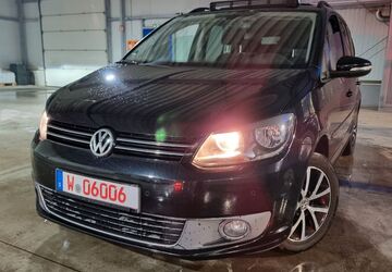 VW Touran 172.500 km 5.799 &euro; Wuppertal 42327