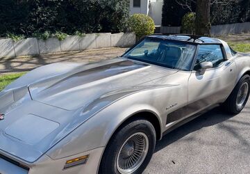 Corvette C3 104.000 km 22.999 &euro; Erkrath 40699