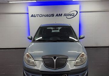 Lancia Ypsilon 118.355 km 2.999 &euro; Ratingen bei Düsseldorf 40878