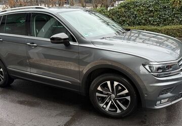 VW Tiguan 66.000 km 20.500 &euro; Dusseldorf 40474