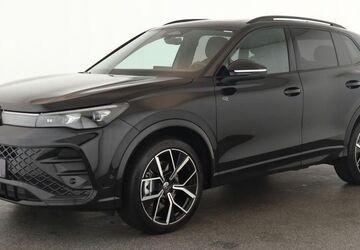 VW Tiguan 20.400 km 47.184 &euro; Düsseldorf 40233