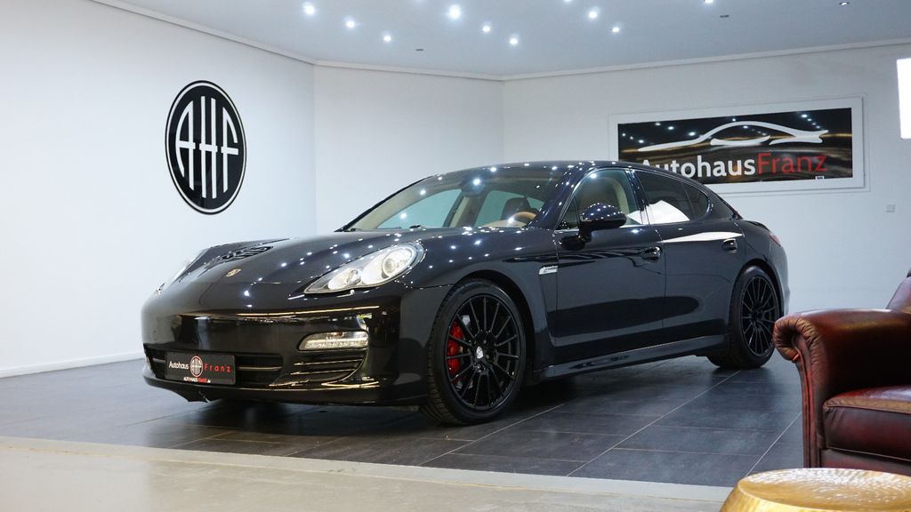 Porsche Panamera 91.206 km 26.997 &euro; Remscheid-Lüttringhausen 42899