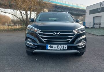 Hyundai TUCSON 124.500 km 12.999 &euro; Hagen 58099