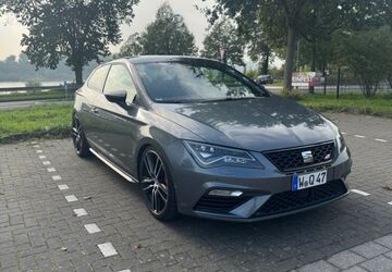 Seat Leon 70.000 km 21.900 &euro; Leverkusen 51371