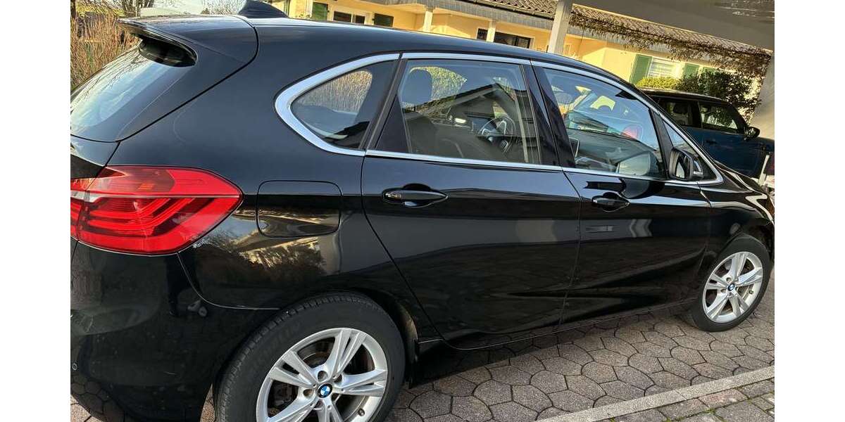 BMW 218 145.000 km 9.980 &euro; Kürten-Bechen 51515