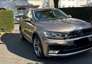 VW Tiguan 126.000 km 20.500 &euro; Solingen 42653