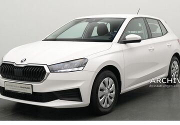 Skoda Fabia 33.285 km 14.980 &euro; Leverkusen 51379