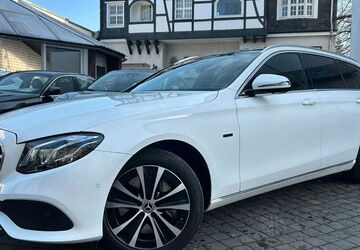 Mercedes-Benz E 300 139.523 km 22.900 &euro; Wuppertal 42117