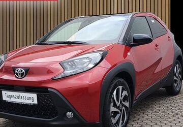 Toyota Aygo (X) 2.000 km 17.111 &euro; Leverkusen 51381