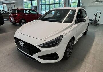 Hyundai i30 12.500 km 20.990 &euro; Wuppertal 42281