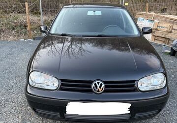 VW Golf 90.000 km 4.300 &euro; Wermelskirchen 42929