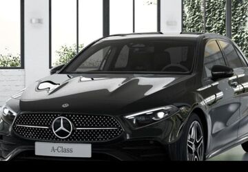 Mercedes-Benz A 200 9.900 km 33.790 &euro; Düsseldorf 40470