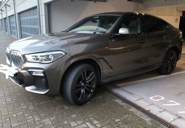BMW X6 98.000 km 56.000 &euro; Düsseldorf 40233