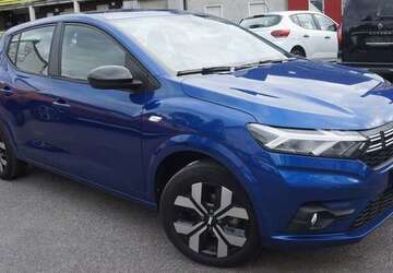 Dacia Sandero 3.080 km 16.480 &euro; Solingen 42651