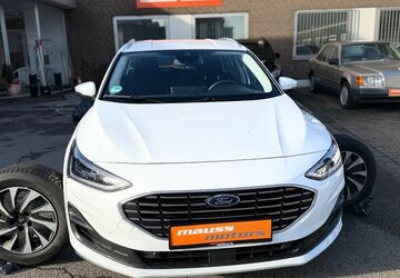 Ford Focus 92.300 km 14.880 &euro; Düsseldorf 40549