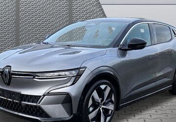 Renault Megane E-TECH 4.500 km 32.990 &euro; Overath 51491
