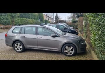 VW Golf 219.000 km 8.600 &euro; Haan 42781