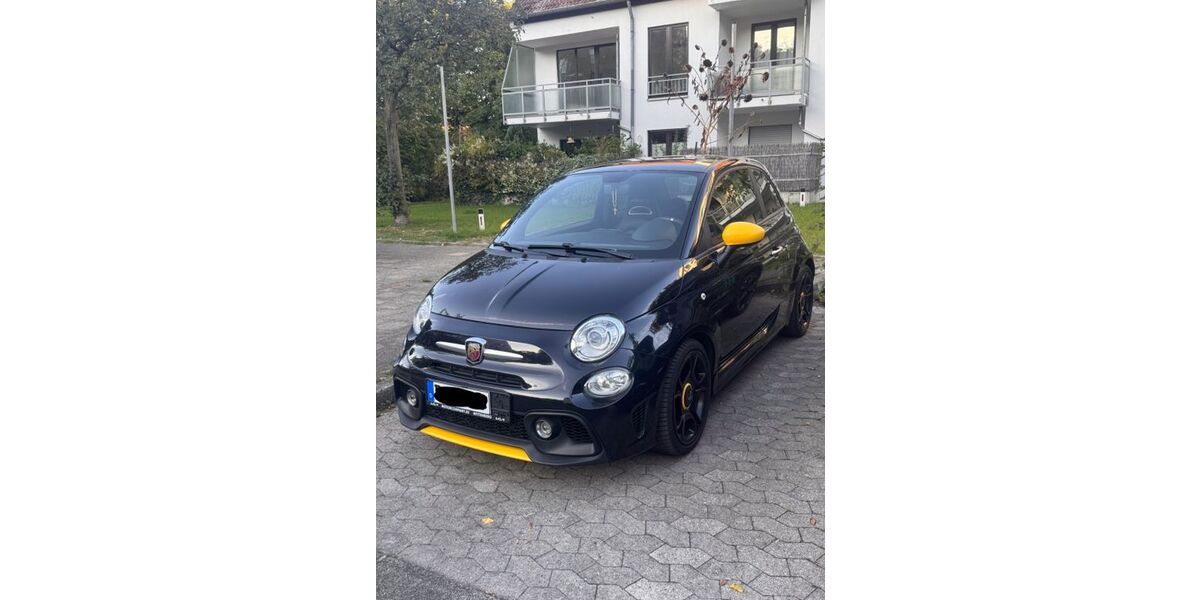 Abarth 595 84.000 km 14.290 &euro; Düsseldorf 40625
