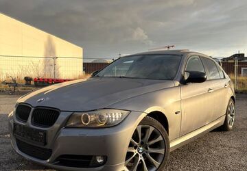 BMW 318 193.000 km 2.990 &euro; Düsseldorf 40231