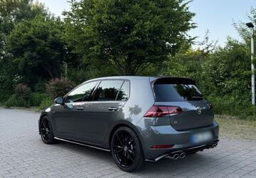 VW Golf 64.500 km 27.900 &euro; Hagen 58097