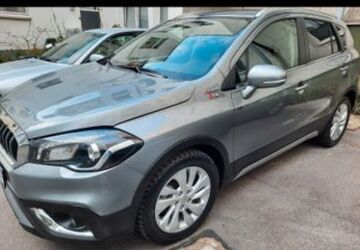 Suzuki SX4 32.990 km 14.900 &euro; Düsseldorf 40211