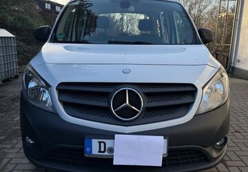 Mercedes-Benz Citan 165.000 km 7.400 &euro; Solingen 42651