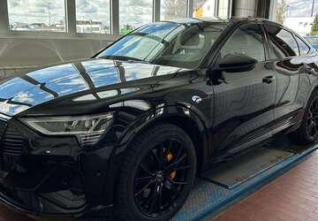 Audi e-tron 22.894 km 41.640 &euro; Hagen 58091