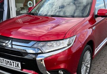 Mitsubishi Outlander 60.700 km 22.490 &euro; Radevormwald 42477
