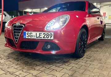 Alfa Romeo Giulietta 85.000 km 9.500 &euro; Solingen 42657