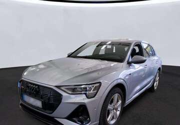 Audi e-tron 50.948 km 38.375 &euro; Hagen 58091