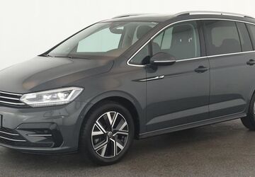 VW Touran 15.500 km 38.184 &euro; Düsseldorf 40233