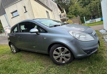 Opel Corsa 92.500 km 2.600 &euro; Overath 51491