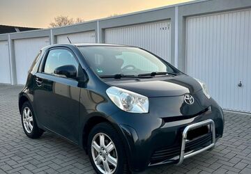 Toyota IQ 165.000 km 3.600 &euro; Leverkusen 51371
