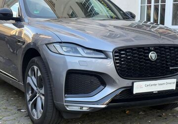 Jaguar F-Pace 67.500 km 41.900 &euro; Mettmann Stadtwald Bahnhof 40822