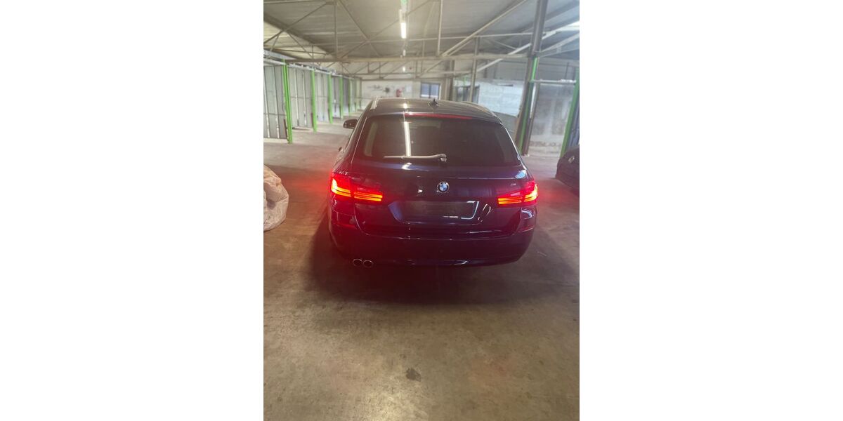 BMW 520 184.000 km 14.800 &euro; Düsseldorf 40470