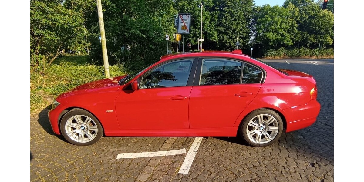 BMW 318i 185.000 km 4.000 &euro; Leverkusen 51373
