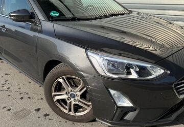 Ford Focus 87.522 km 10.750 &euro; Wuppertal 42285