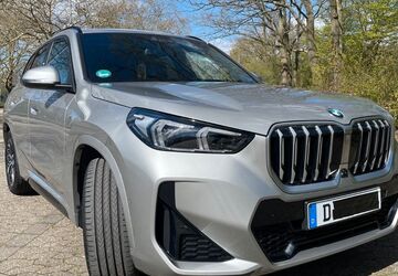 BMW X1 9.610 km 48.900 &euro; Düsseldorf 40593